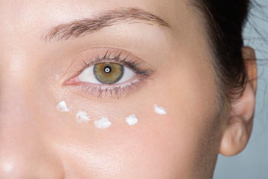 眼部有细纹用眼膜有用吗,眼部细纹眼膜有用吗