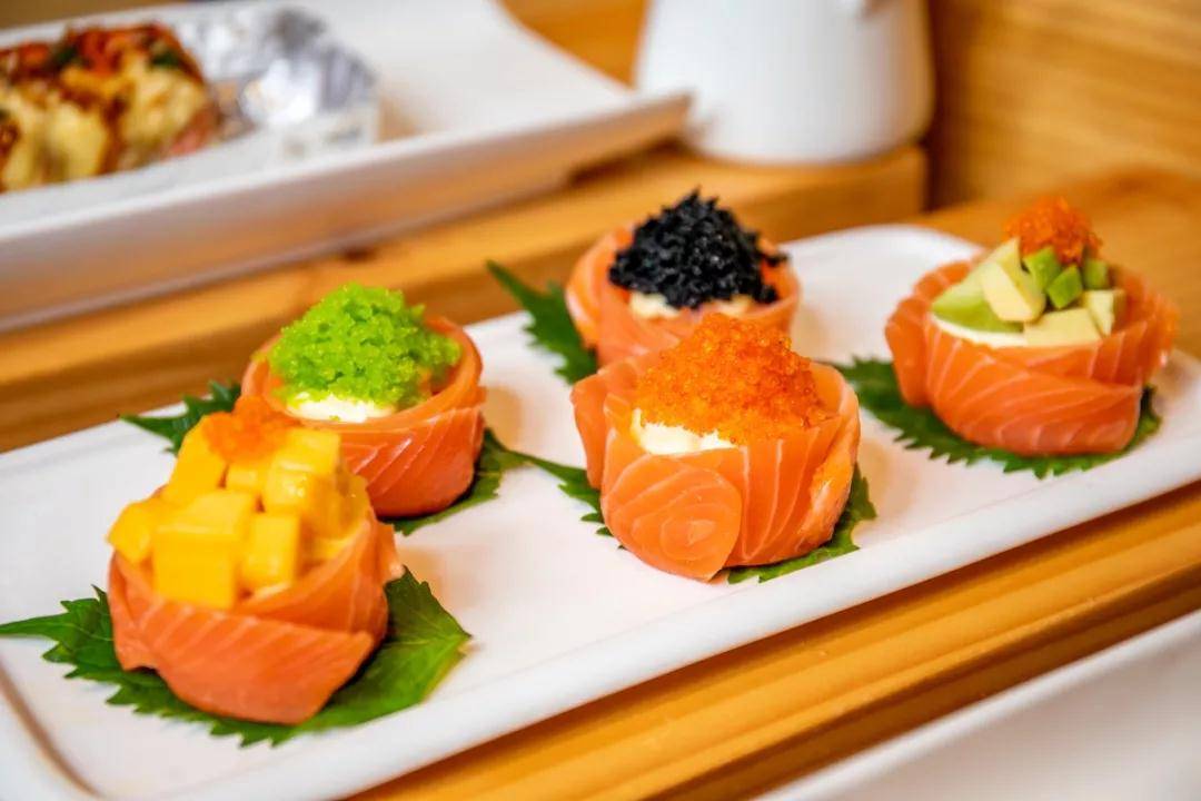 上海海鲜帝王蟹自助高端,上海帝王蟹波龙自助