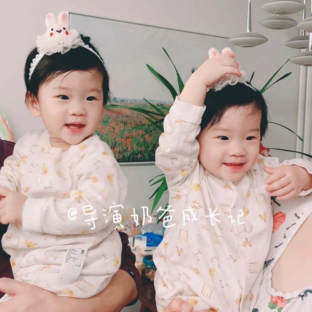 发育迟缓的宝宝玩什么玩具 (婴儿每月发育规律及对应玩具)