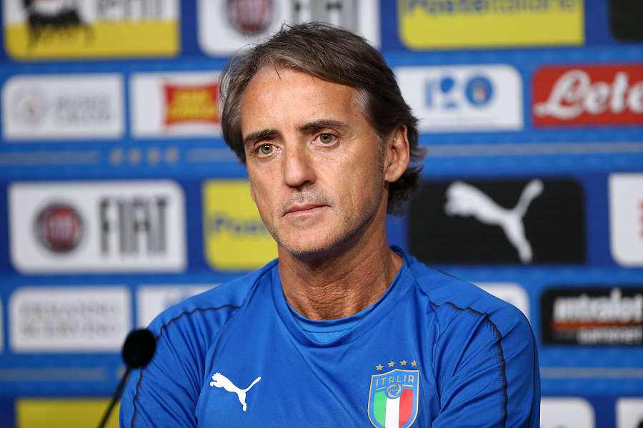 巴洛特利马赛回旋曼奇尼,曼奇尼执教意大利队巴洛特利