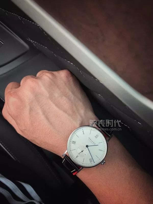 戴了5年的头盔,戴了5年的戒指还是摘了