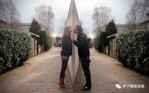 前女友说不爱了为什么放不下,前女友说不爱我怎么回复