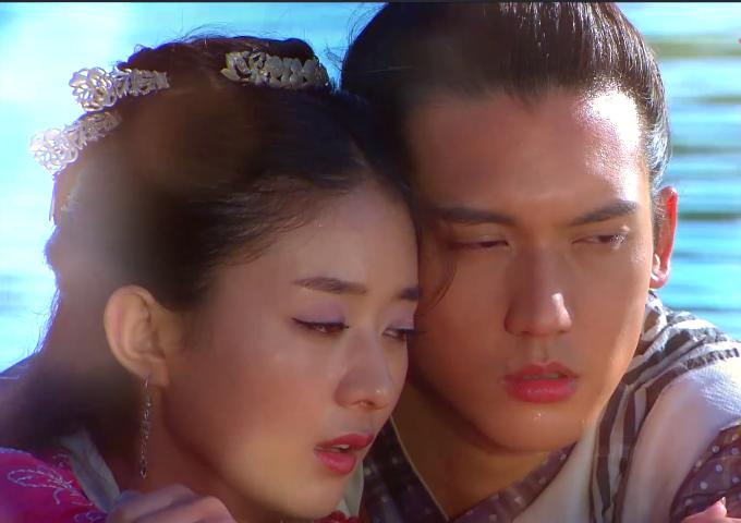 追鱼传奇赵丽颖关智斌吻戏,追鱼传奇赵丽颖和太子