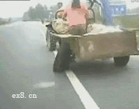 四轮定位原来是坑钱的,国内最顶尖的四轮定位多少钱