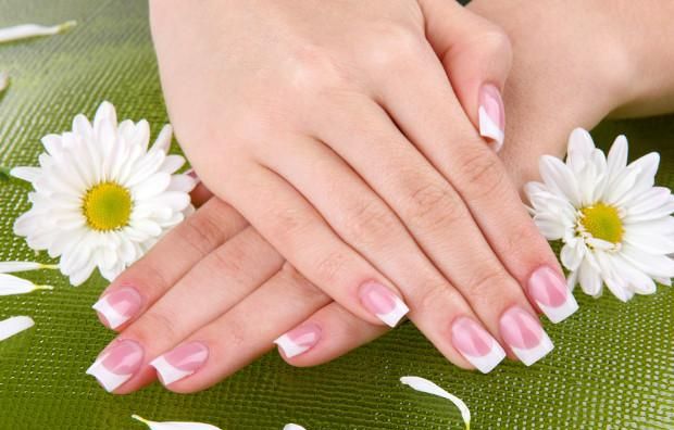 女性洗澡时尽量避开以下4件事,女性洗澡九大注意