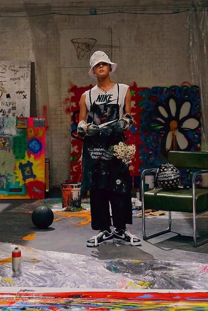 亚洲最带货的男人回归时尚圈,一双鞋炒到上万元