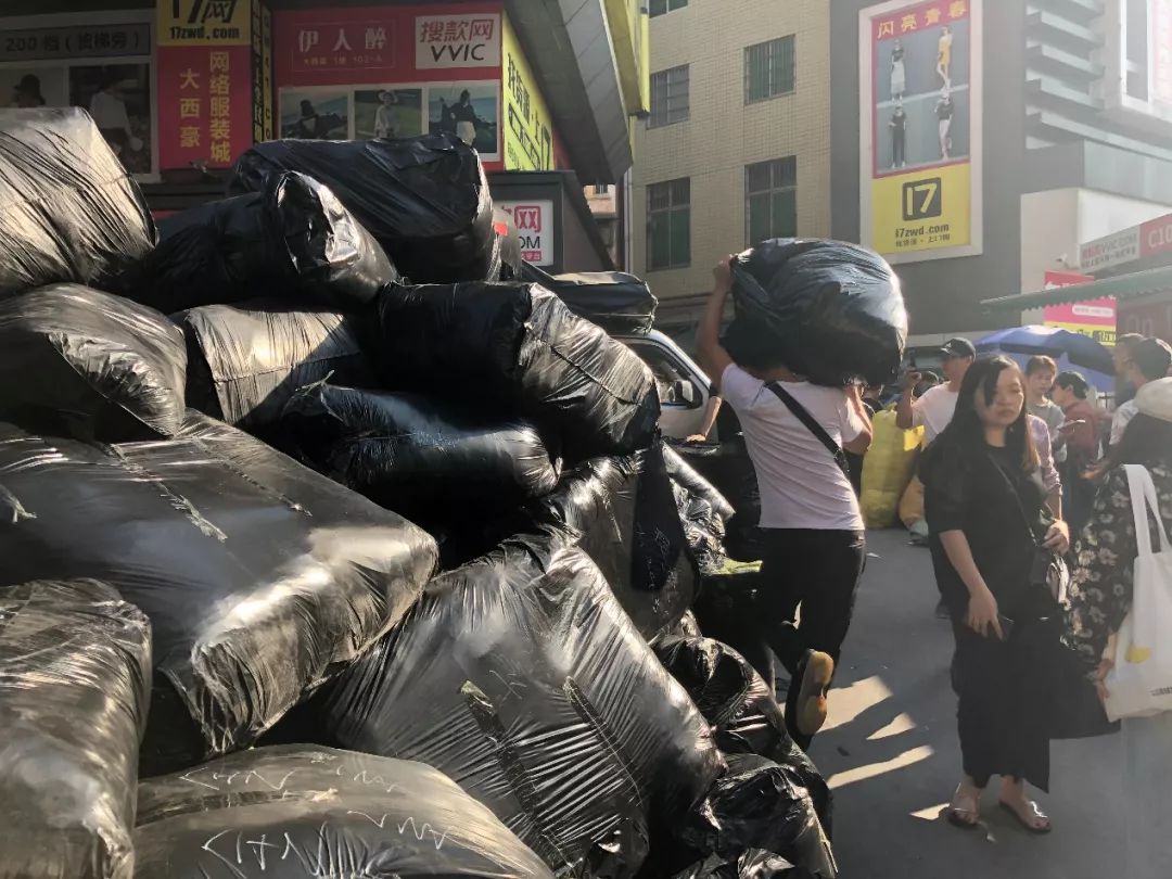 天河城双十一,广州双十一沙河市场场景