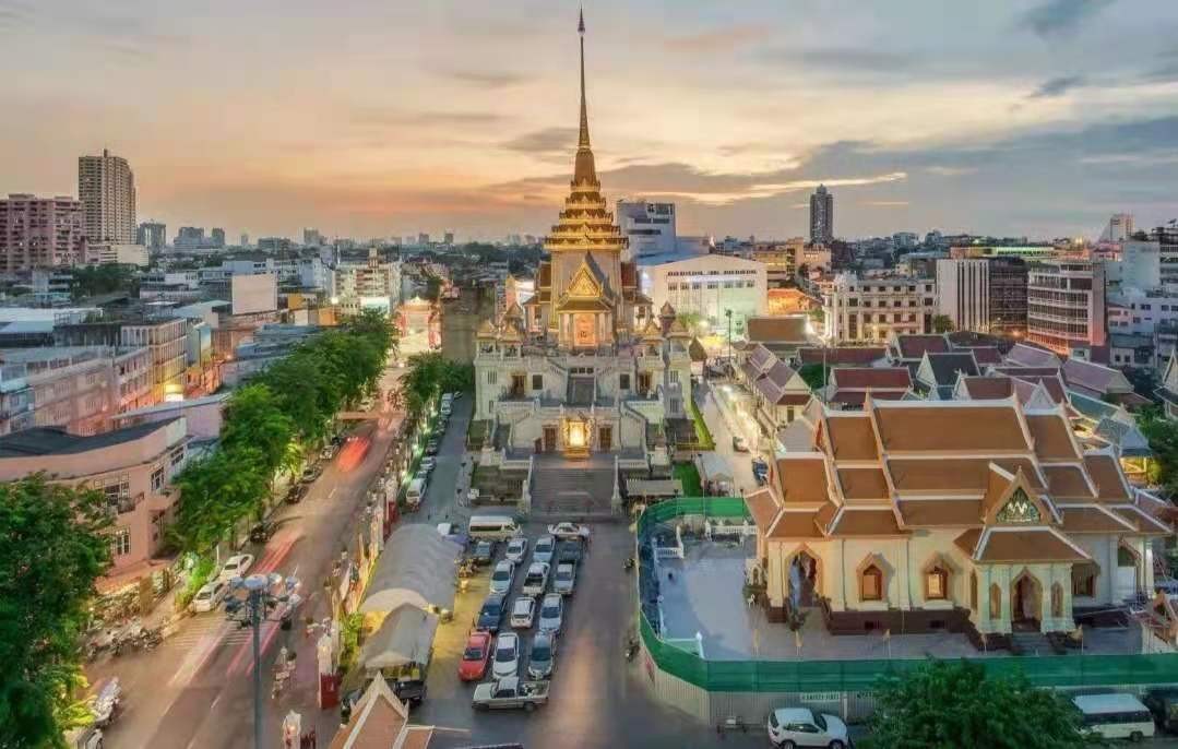 无数的血汗工厂,“*灯区红**”合法,泰国下一步该何去何从?