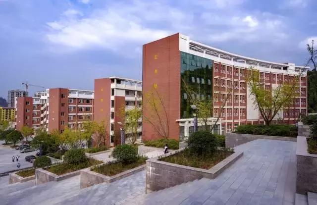 松桃民族中学,松桃县松桃民族中学