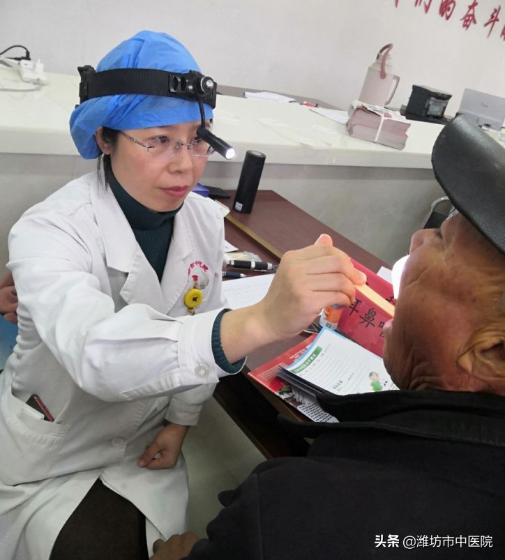 初冬暖行，潍坊最南边的山村，一群白大褂带来“健康大动作”