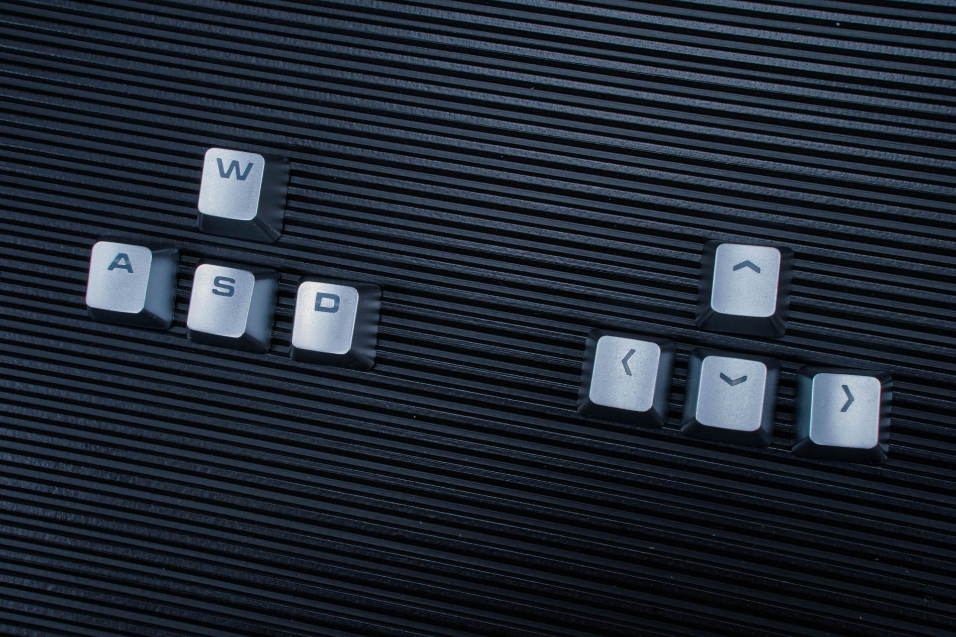 骨伽700k键盘,87键tk950朋克机械键盘