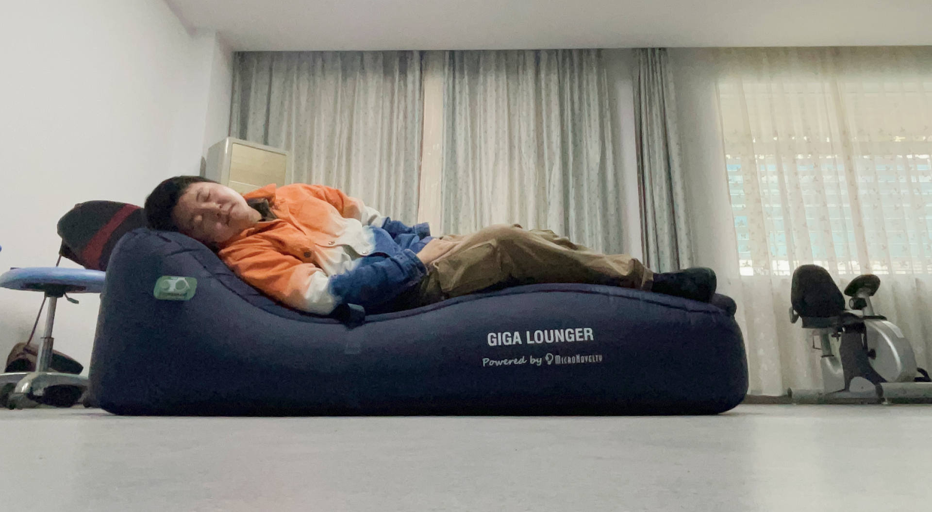 反射镜面GS1,一款将睡眠装进口袋的床