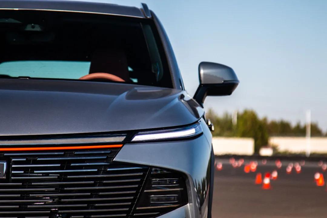 哈弗神兽2.0试驾视频,哈弗神兽2.0t智尊版试驾