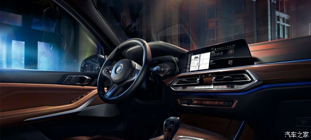 宝马x5插电式混动油耗怎么查看,06款宝马x54.8排量油耗怎么样