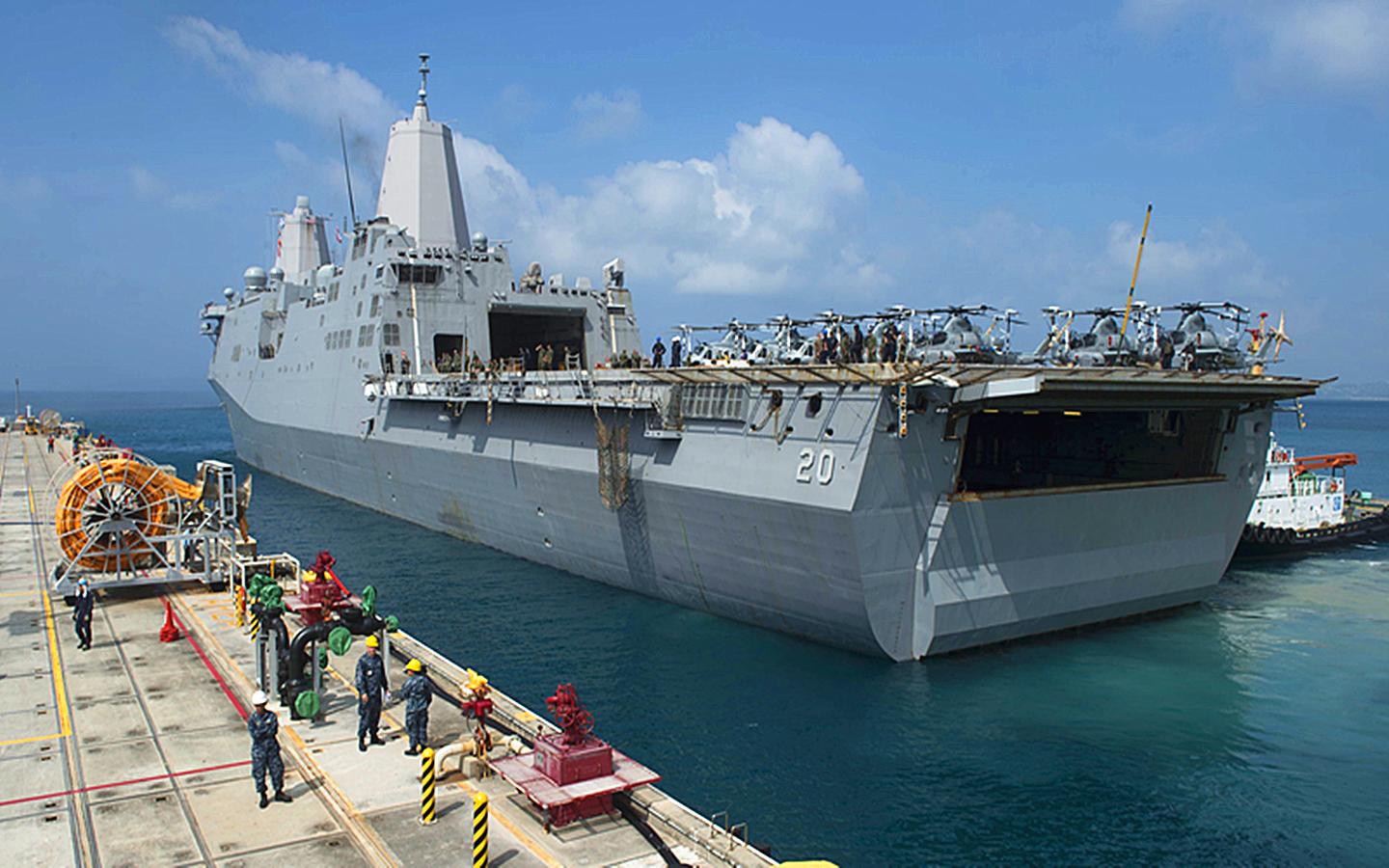 美国海军建造过的两栖攻击舰,世界各国两栖船坞登陆舰