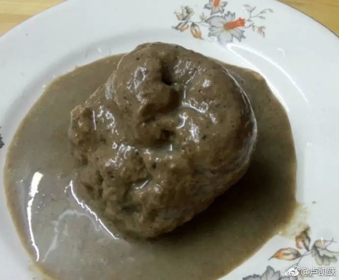 请广大“师奶”引以为戒,打死都不要让你老公入厨房