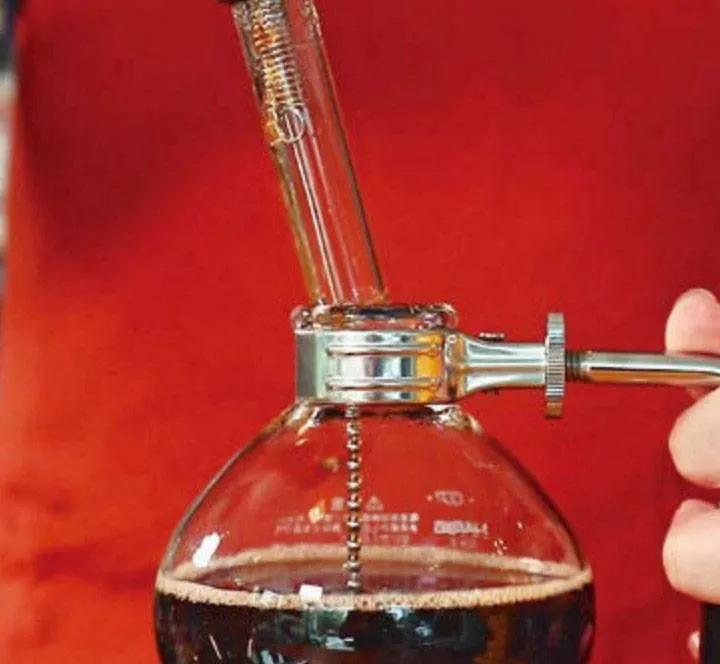 手冲咖啡虹吸壶哪个好,虹吸壶蓝山咖啡