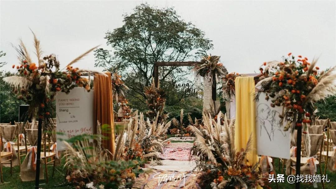 极简西式婚礼户外布置,法式复古婚礼户外效果