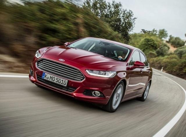 福特蒙迪欧1.5T和2.0T怎么选?车主说出用车感受,后悔没有早知道