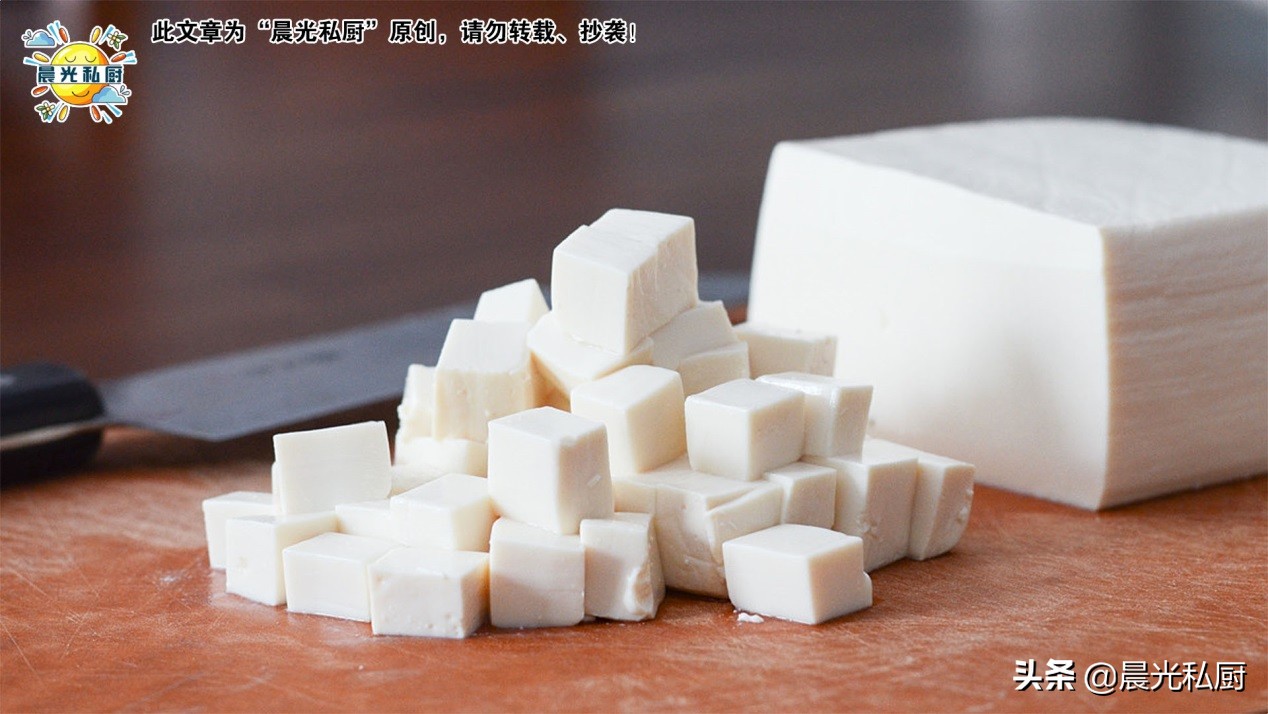 韩式嫩豆腐汤锅,韩式猪肉豆腐汤