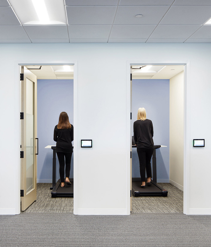 紫色妖娆软件公司Vanco布卢明顿时尚办公设计欣赏