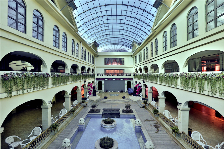 香堤湾温泉是混合浴吗,香堤湾温泉池