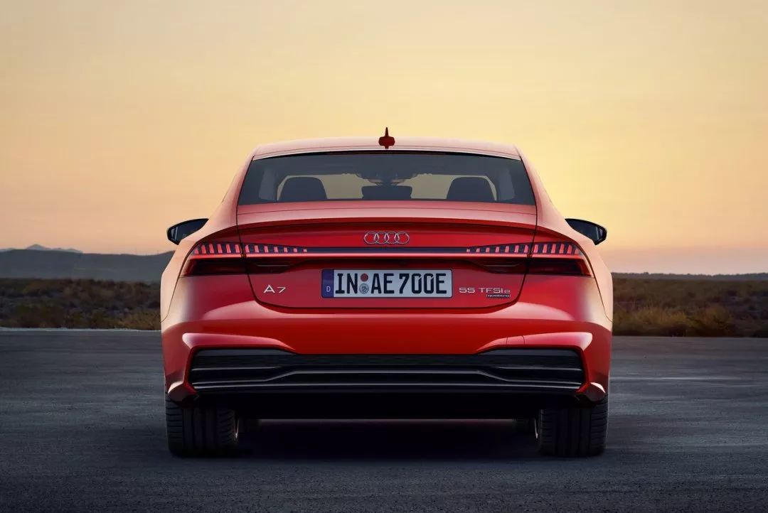 奥迪怎么清理屏幕,奥迪怎么除味