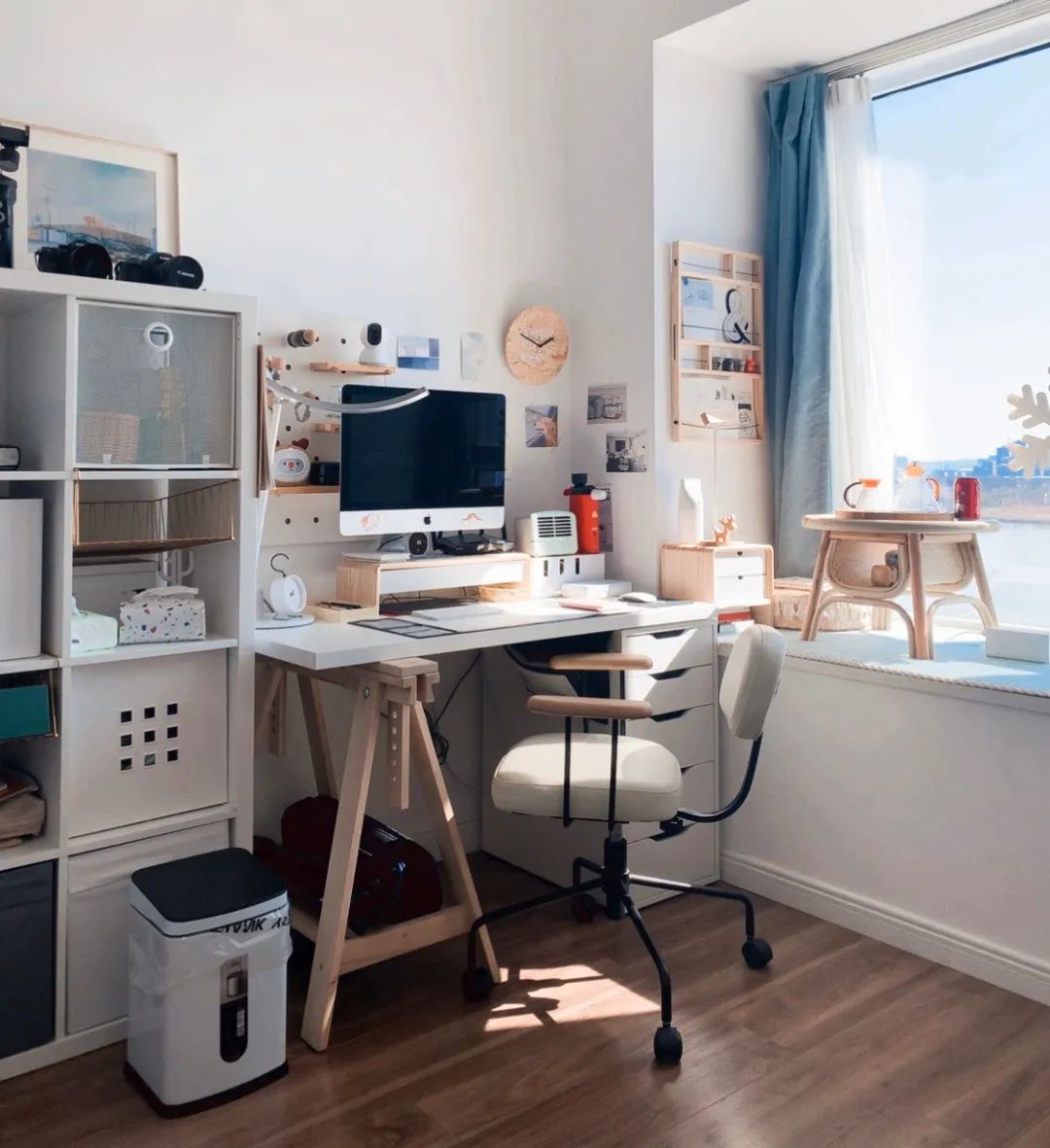 飘窗窗帘怎么挂,飘窗窗帘装里面好看还是外面好