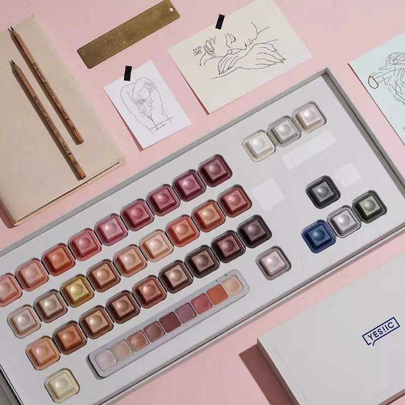 国潮联名美妆,2019十大国潮联名案例