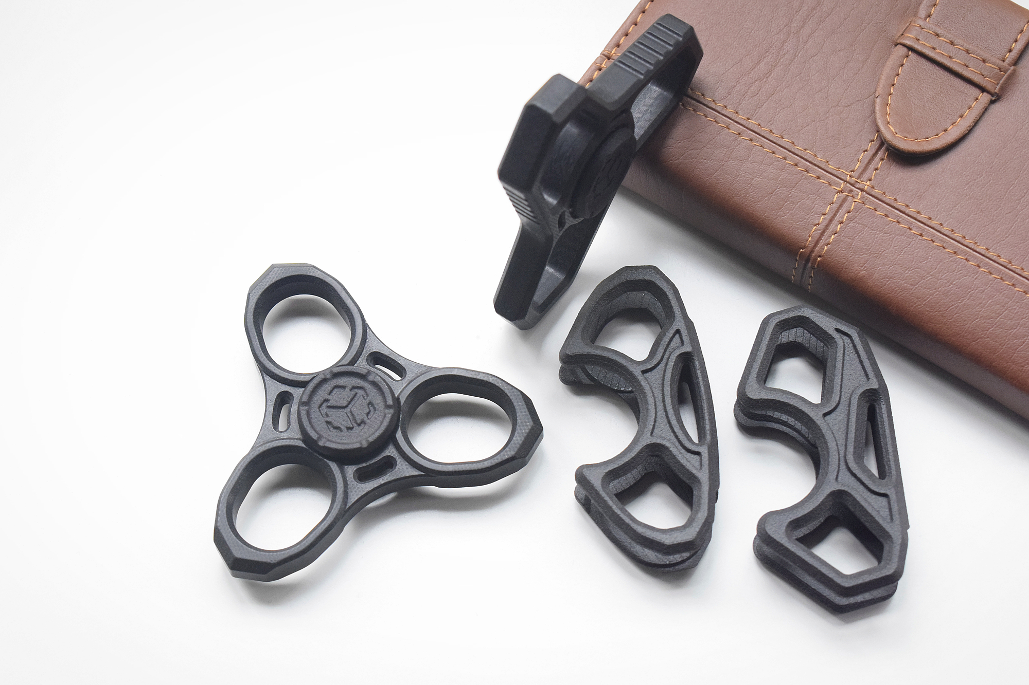 硬汉陀螺,高端款硬汉玩具指虎