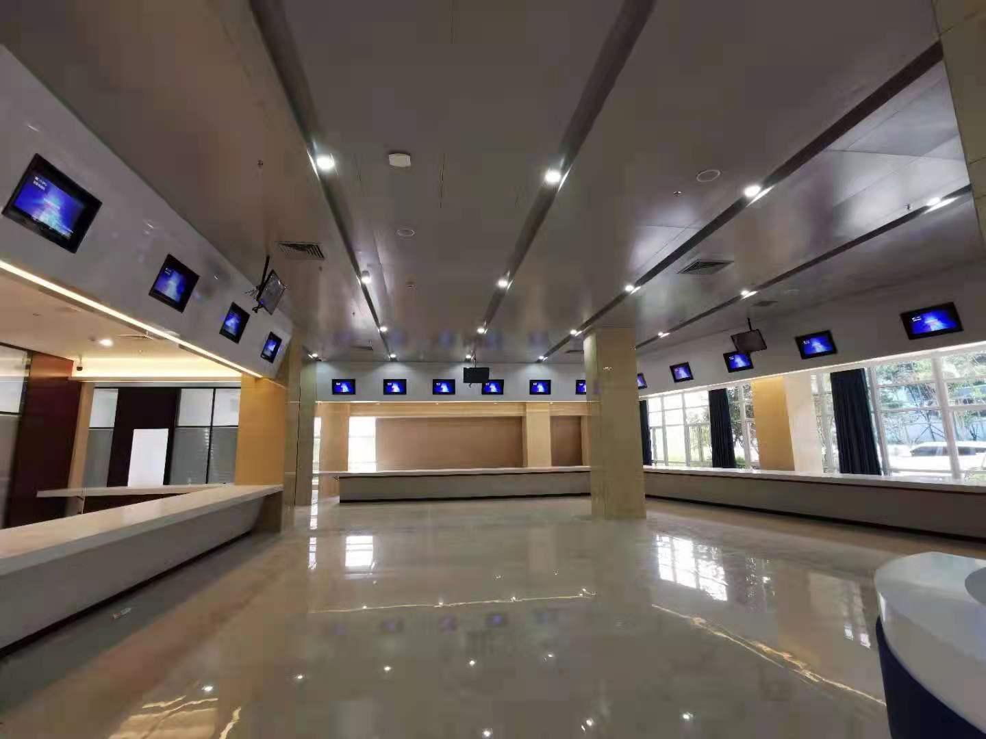 窗口显示屏,显示屏的好处和作用