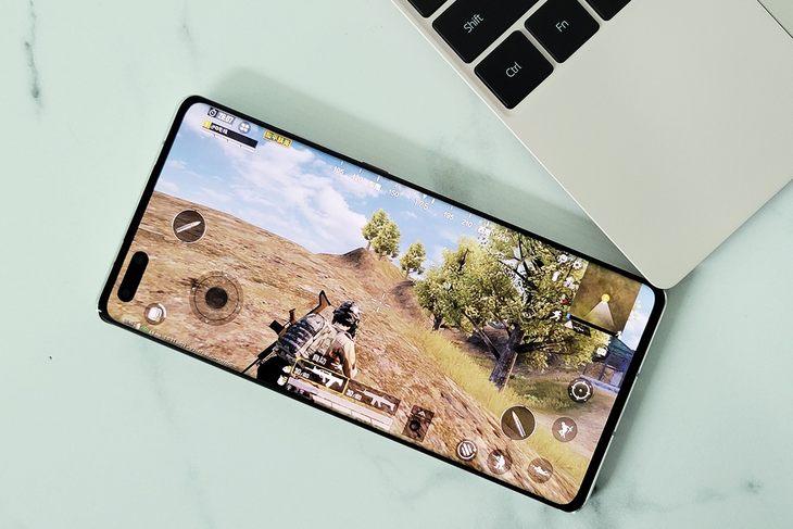 高刷手机遭遇锁帧尴尬，实测华为OPPO旗舰，这结果你选谁？