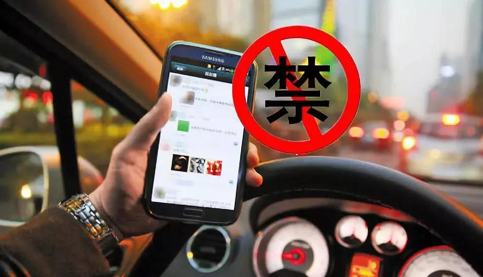 司机一个举动救了一对母子,司机一个举动救了三辆车