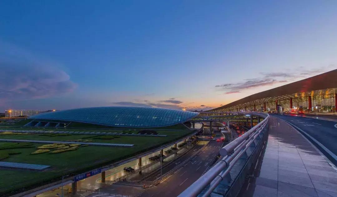 坐飞机安检遇到哪些奇葩事,坐飞机安检都遇到什么搞笑的事