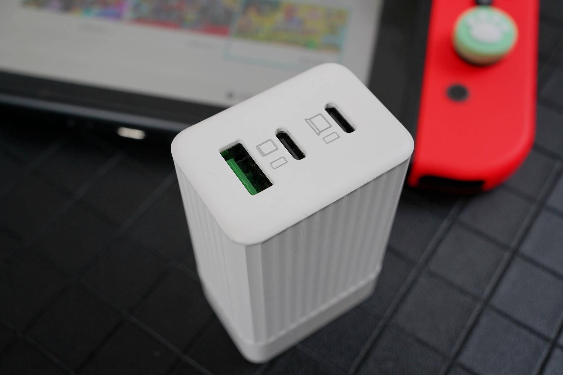 新手入坑摄影推荐,摄影入门必买配件