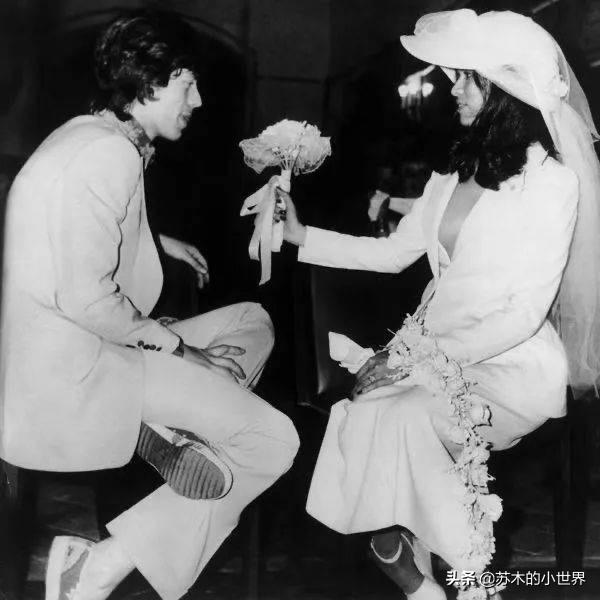 我想把“月亮、星辰、山川和竹林都穿在身上”