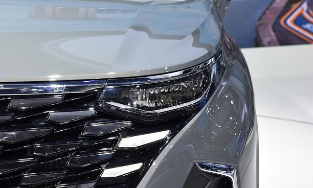 现代库斯途和gl8价格对比,现代库斯途和别克gl8哪个省油