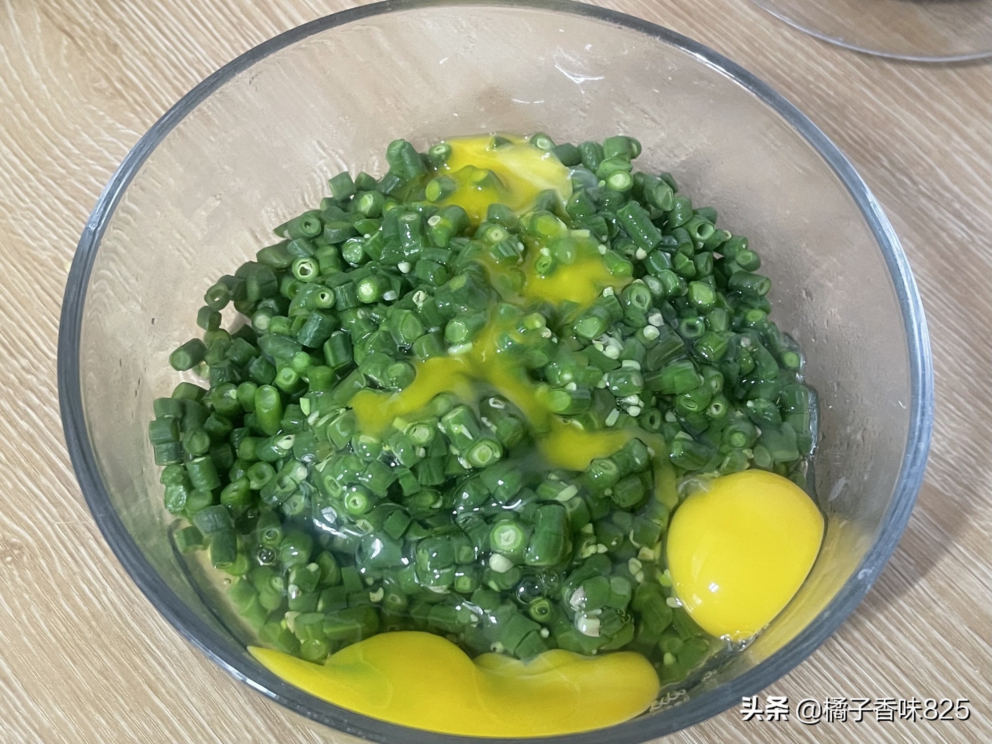 长豇豆怎么做成面食吃,豇豆和什么菜配做出来好吃