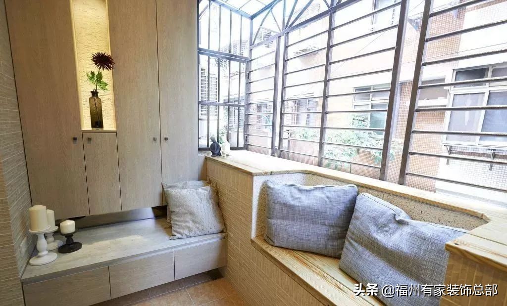 阳台贴多大砖合适上墙效果,阳台贴砖不好看怎么弥补