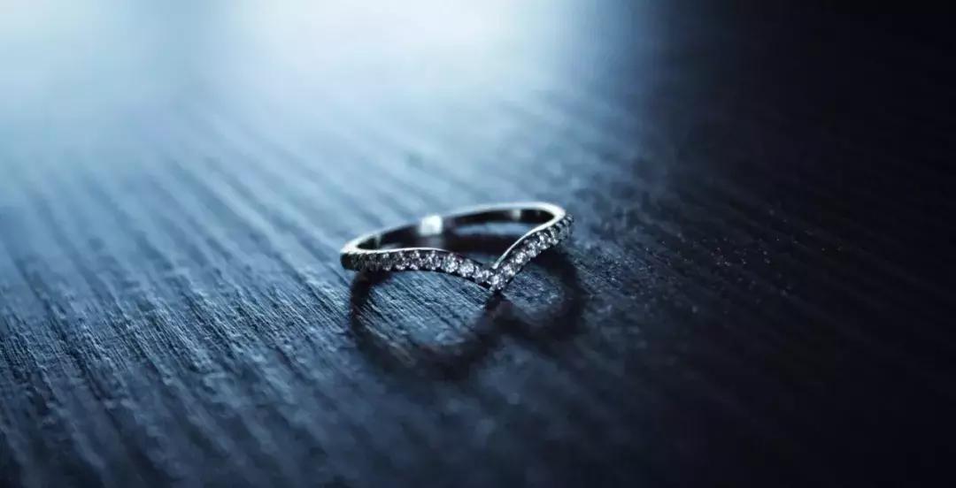 面对父母催婚,让相亲,我们采取什么样的态度应对?