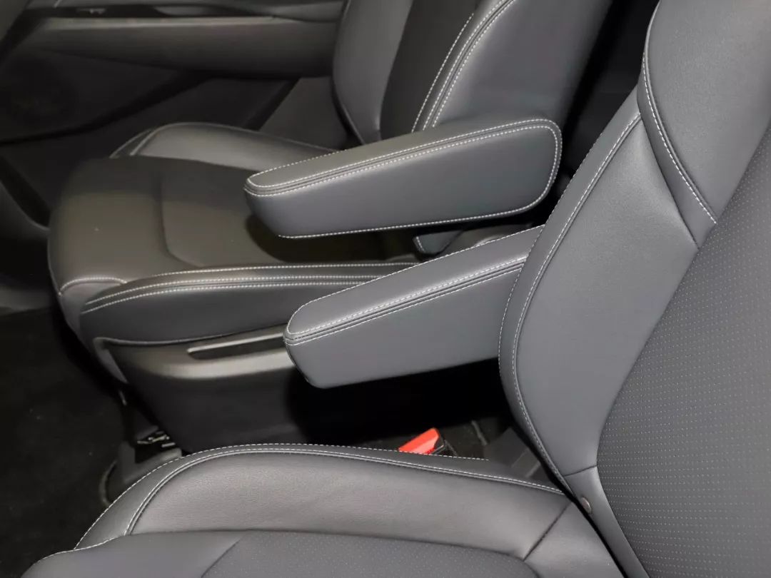 5座车8-10万,5座6座8座各种组合