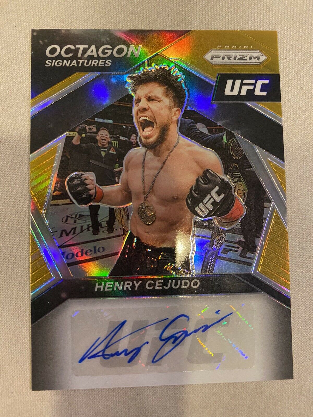 ufc收藏卡开盲盒1000刀,ufc收藏卡去哪里出售