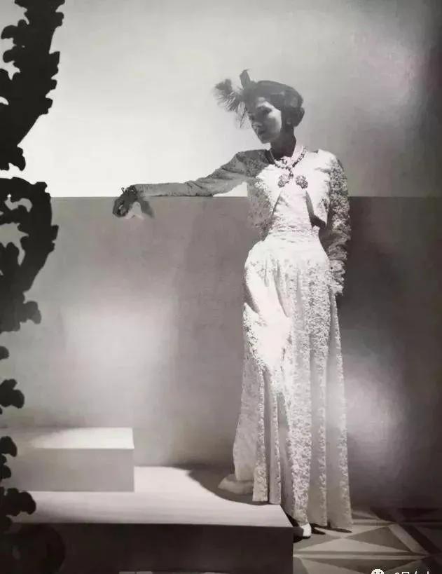 服装设计师有名人物,服装设计顶级设计师