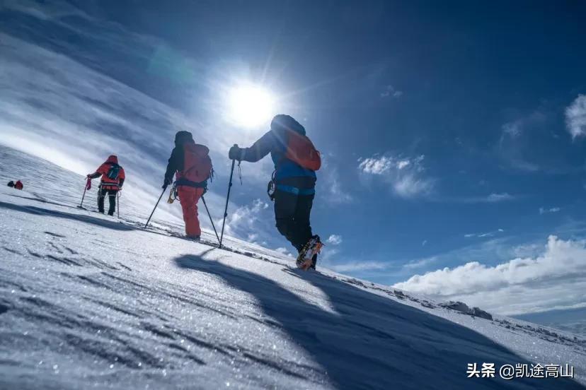 格尔木值得一去的地方,登玉珠峰游记攻略