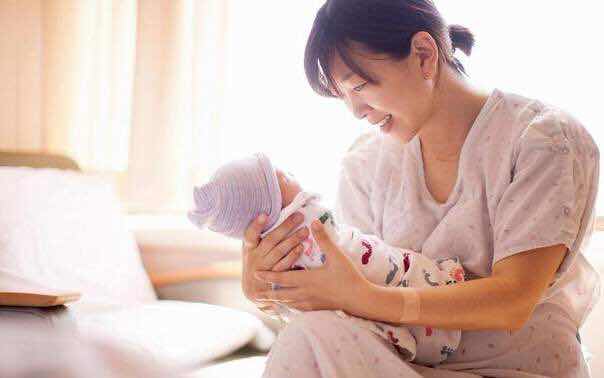 新生儿入睡比较难怎么回事,新生儿半夜怎么快速哄入睡