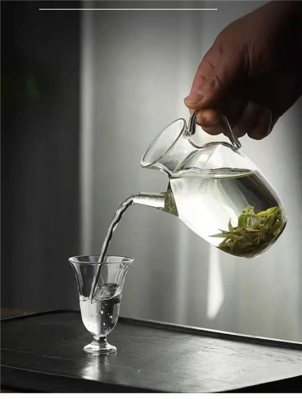 六大茶系什么茶解酒最快,喝茶叶茶可以解酒吗