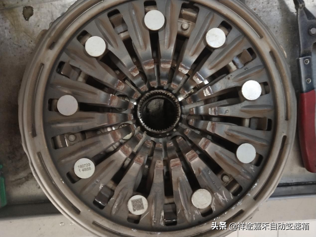 现代途胜变速箱报2挡定位故障,途胜变速箱没有奇数挡维修费用