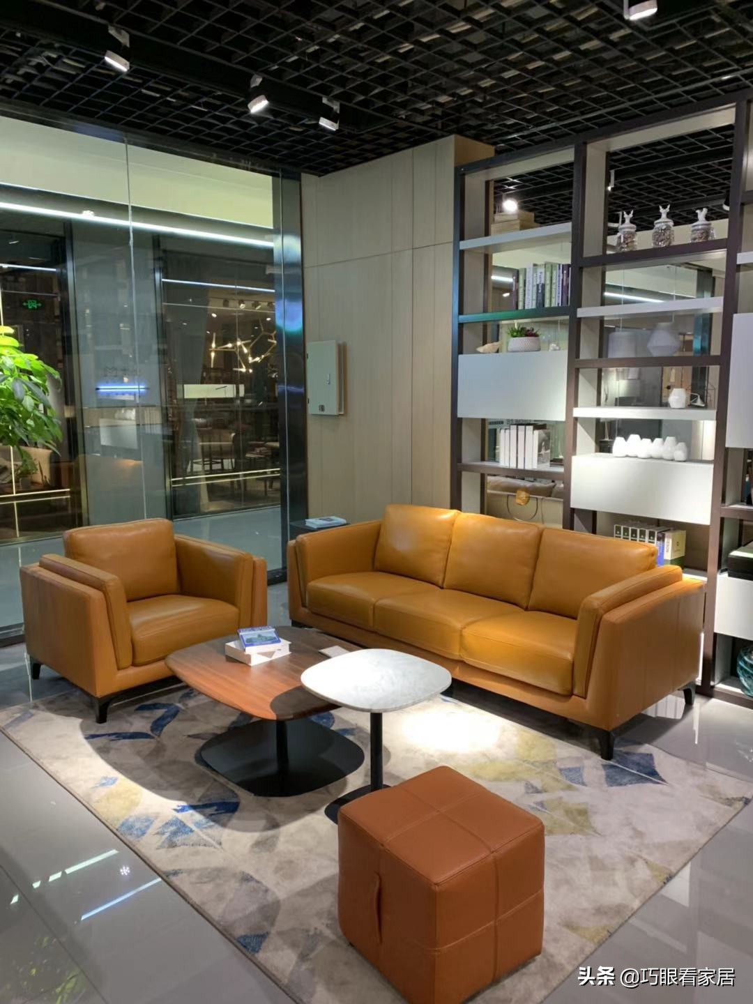 【巧眼看家居】亲历测评沙发挑选那些事让满满的干货扑面而来吧