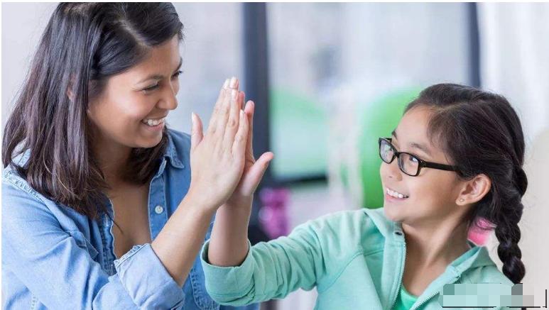 有6个孩子的家庭会不会很苦,拥有六个超能力的小孩