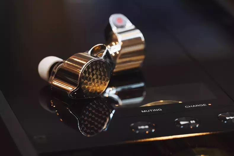 索尼dmp-z1有光纤输出吗,索尼音乐播放器dmp-z1评测